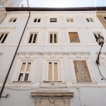 19 Steps Trevi Рим Екстер'єр фото